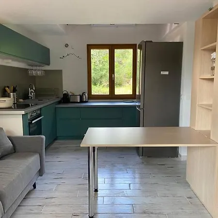 Apartment Proche De La De Vardiola *